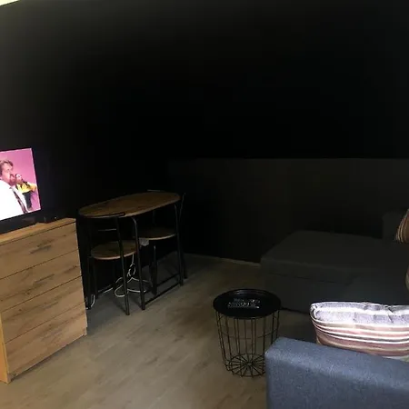 Mini Apartman V Jizerskych Horach Апартаменты Яблонец-над-Нисоу